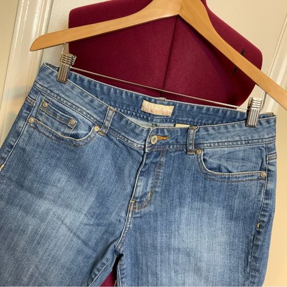 Like New Personal Identity Light Wash Blue Jean Shorts Women - Picture 5 of 11